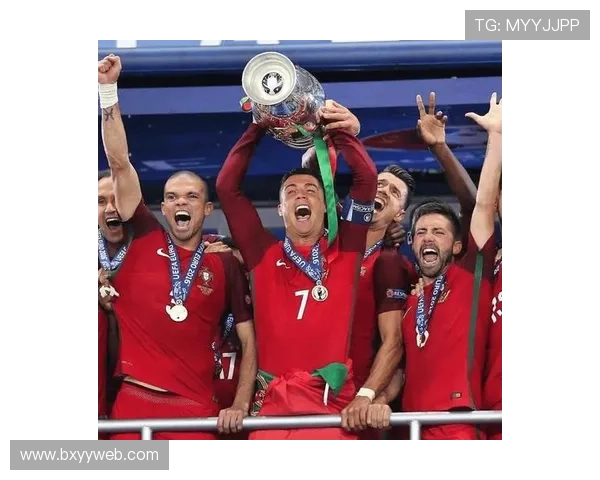 C罗收购阿尔梅里亚后社媒粉丝激增