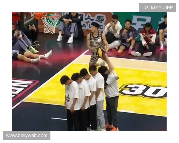 [CBA]三位“扣篮王”晋级扣篮大赛决赛.