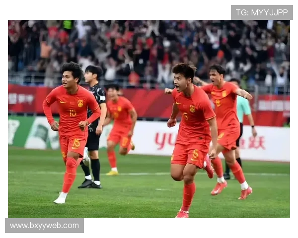 U23国足对阵泰国U23观众人数破万